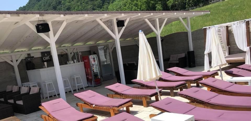 Pensiunea Deian-Clisura Dunarii Moldova Noua Bagian luar foto