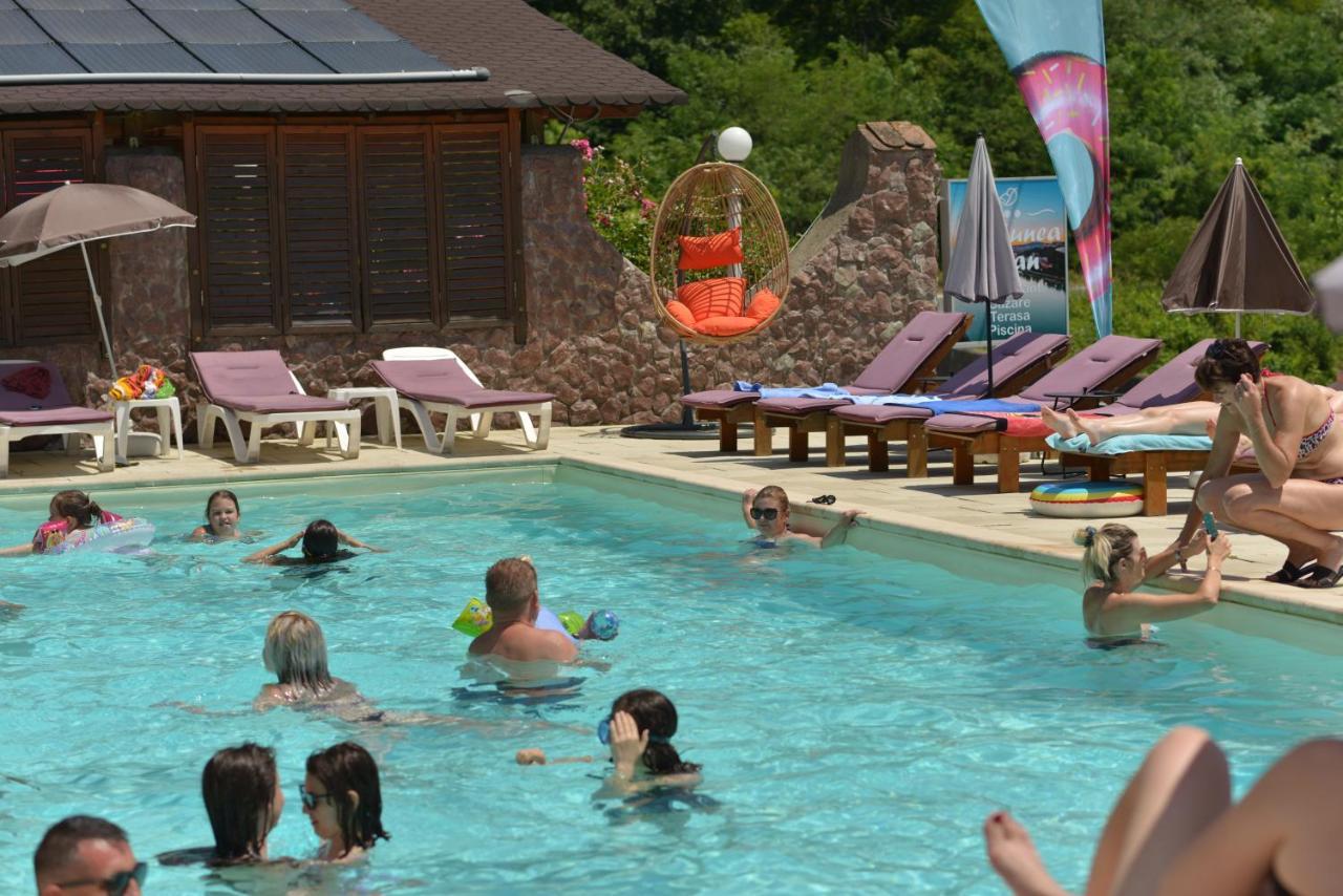 Pensiunea Deian-Clisura Dunarii Moldova Noua Bagian luar foto
